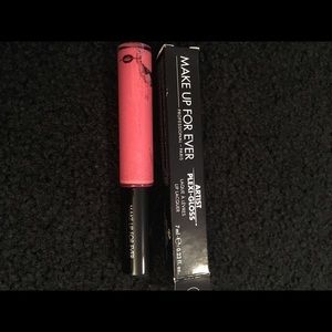 Make up forever lipgloss